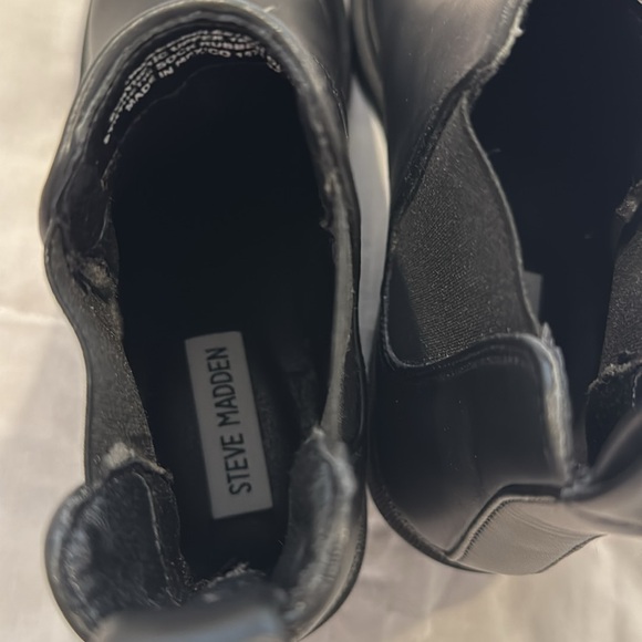 Steve Madden ankle boots size 8. - Picture 6 of 10